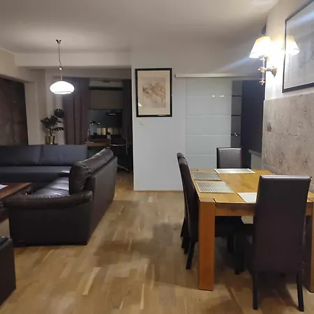 Apartment Premium U Swietego Mikolaja 2