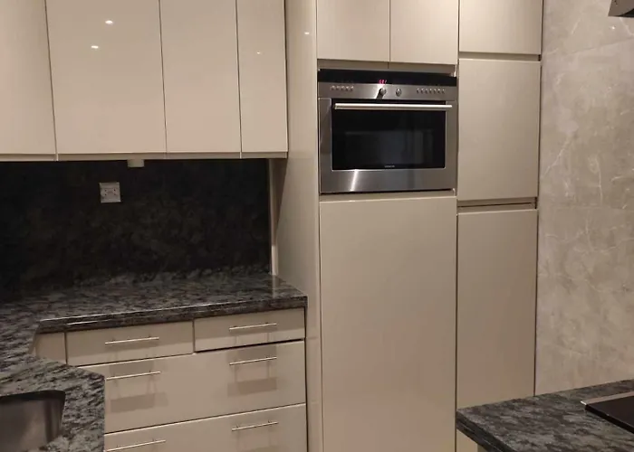 Premium U Swietego Mikolaja 2 *